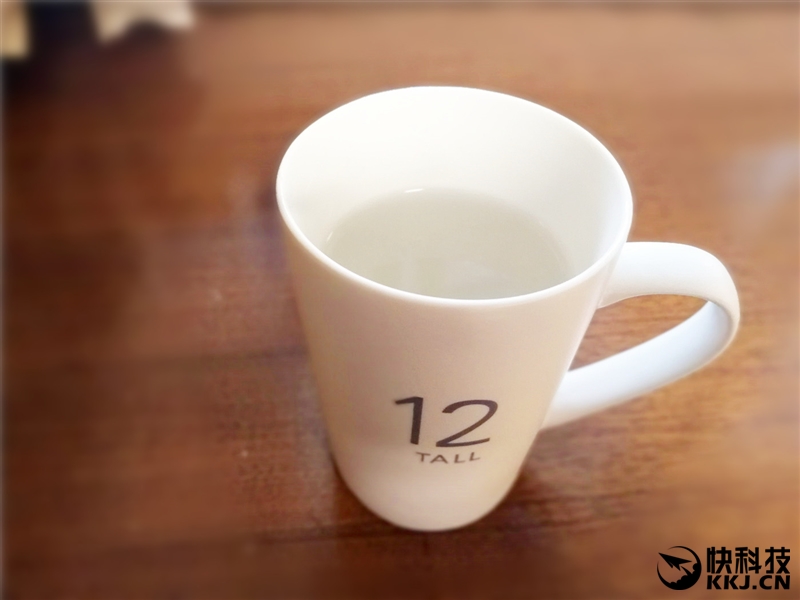 为首款智能体脂秤评测：喝杯水也能测出来麻将胡了试玩模拟器01kg高精度 华(图4)